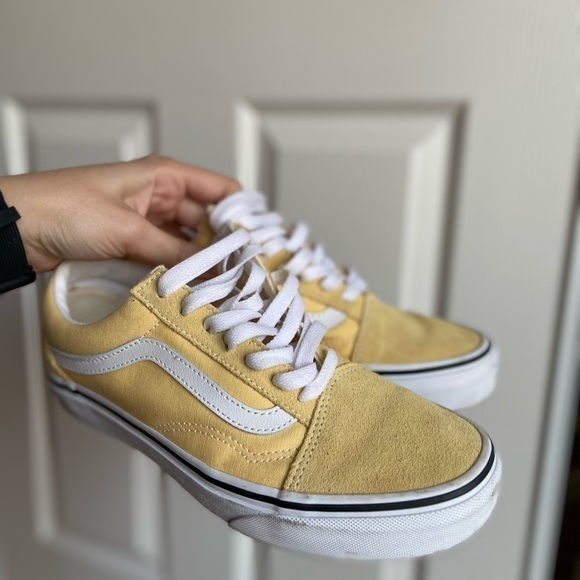 Yellow vans size 7 - Picture 8 of 8